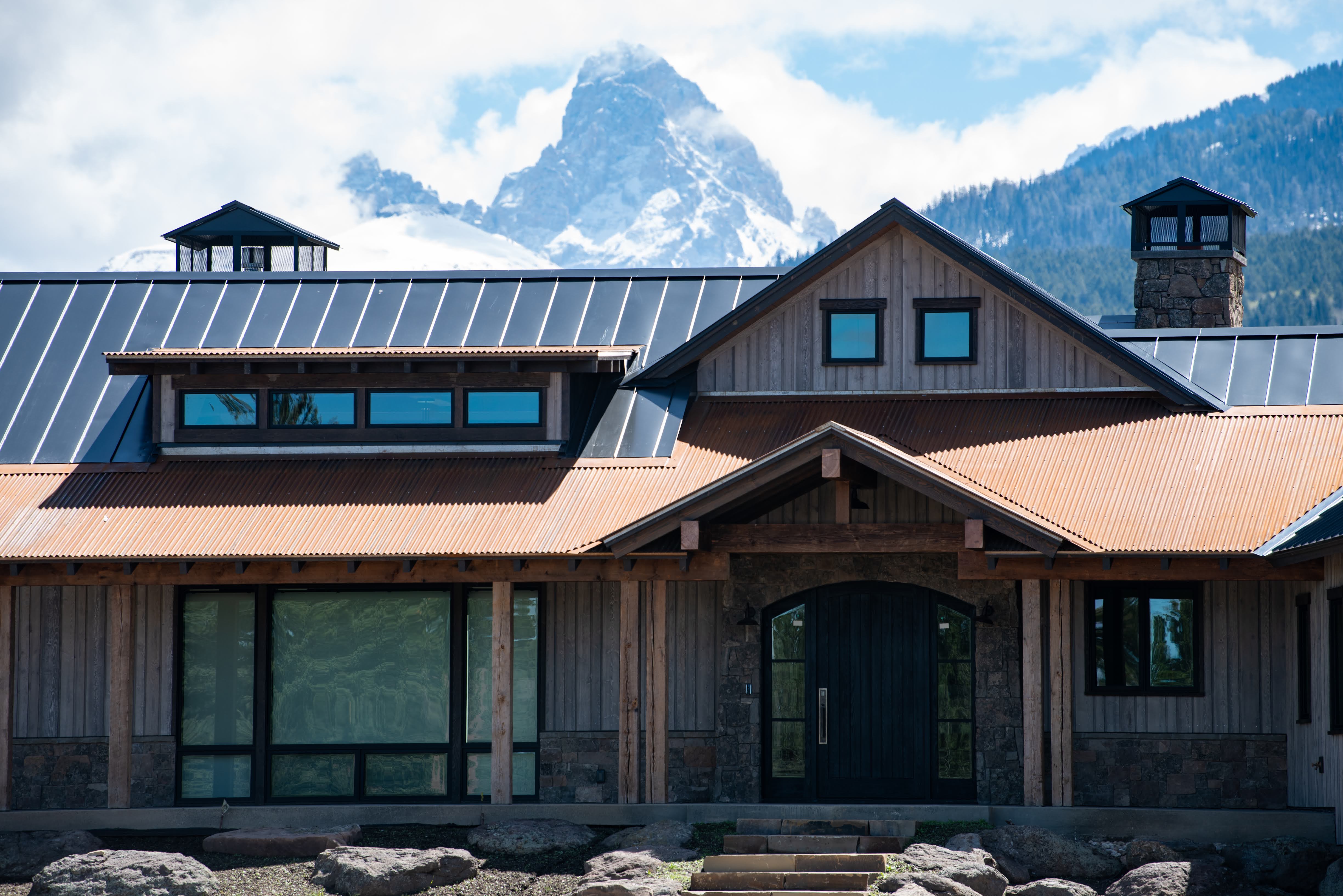 jackson hole & teton valley real estate and airbnb photographer